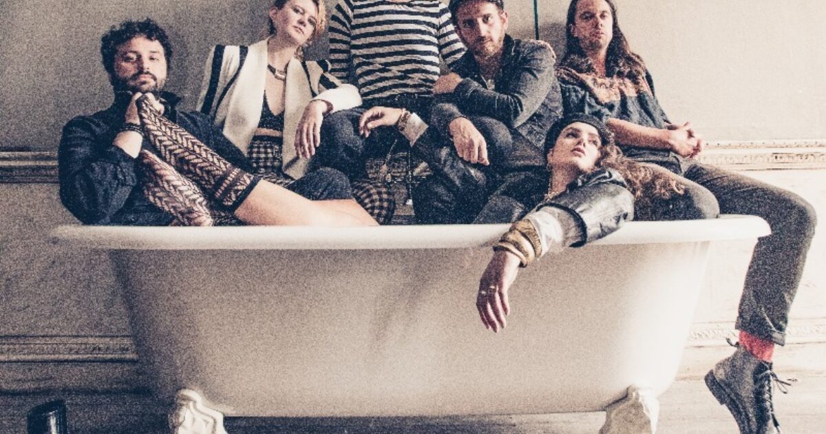 Holy Moly & The Crackers CCA Glasgow